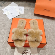 Hermes Slippers